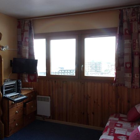 Buron Apartment Сен-Мартен-дьо-Белвил Екстериор снимка